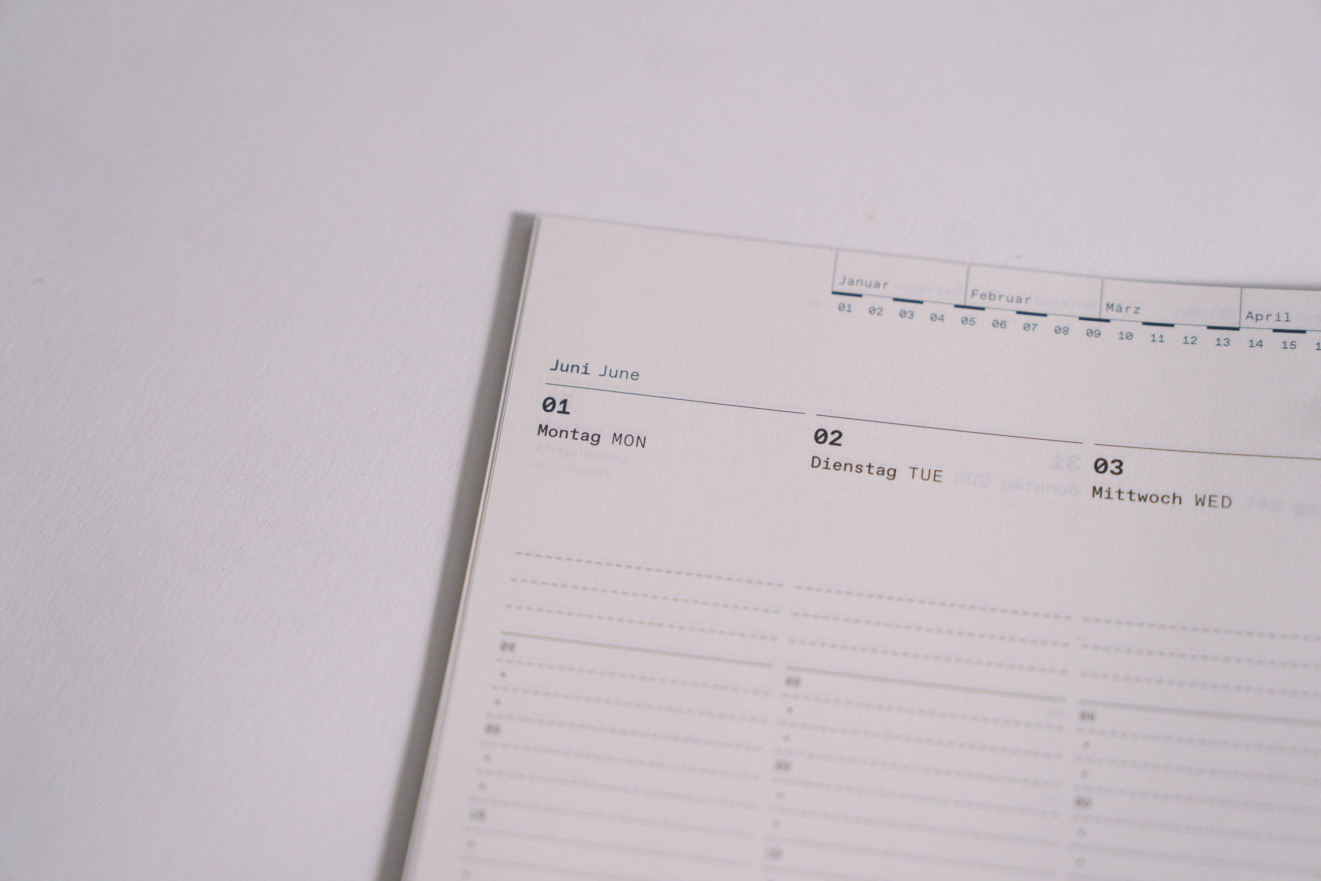 Calendar — ROTERFADEN