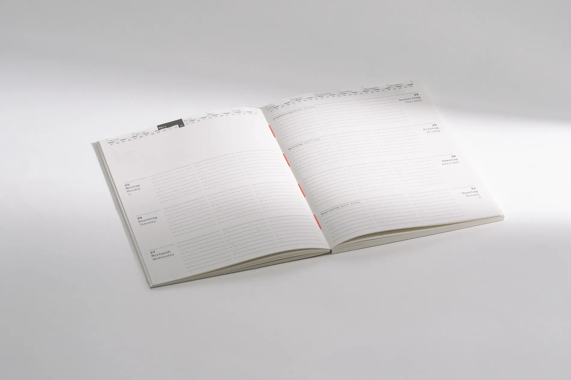 Roterfaden Taschenbegleiter annual calendar 2024 format A5 - inside view